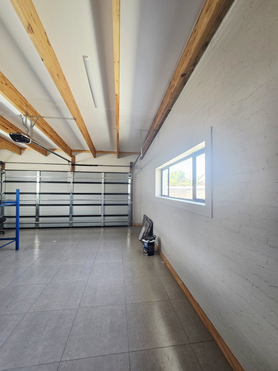 3 Bedroom Property for Sale in King George Park Western Cape